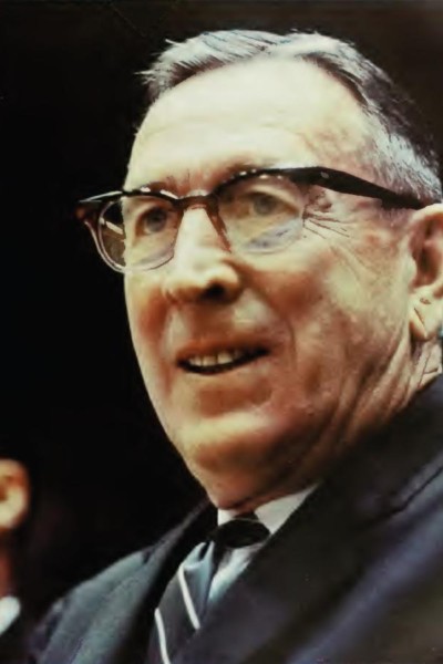 https://commons.wikimedia.org/wiki/File:John_Wooden.JPG